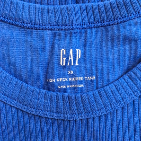 Gap High Neck Ribbed Tank - Picture 4 of 6